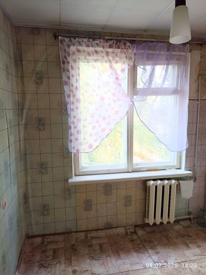 Продажа 3-комнатной квартиры, Саратов, Академика Антонова ул,  21