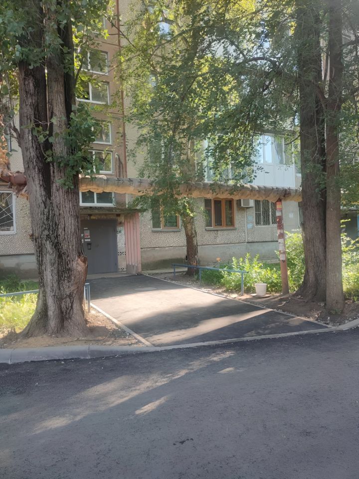 Продажа 3-комнатной квартиры, Саратов, Академика Антонова ул,  21