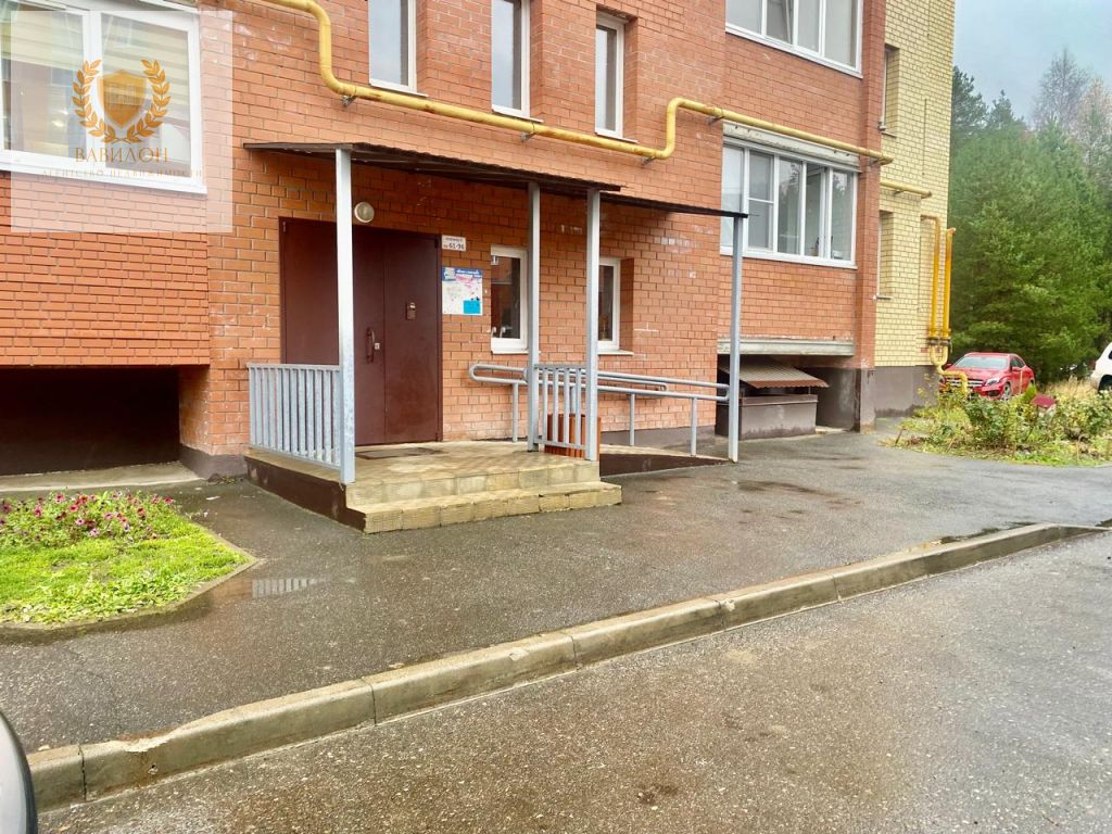 Продажа 1-комнатной квартиры, Красный Бор, Сосновый пр-д,  15