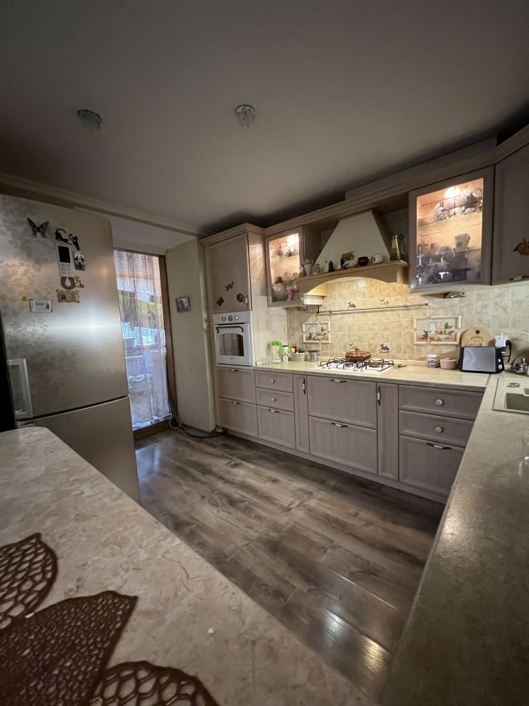 Продажа 5-комнатной квартиры, Дзержинск, Чапаева ул,  77