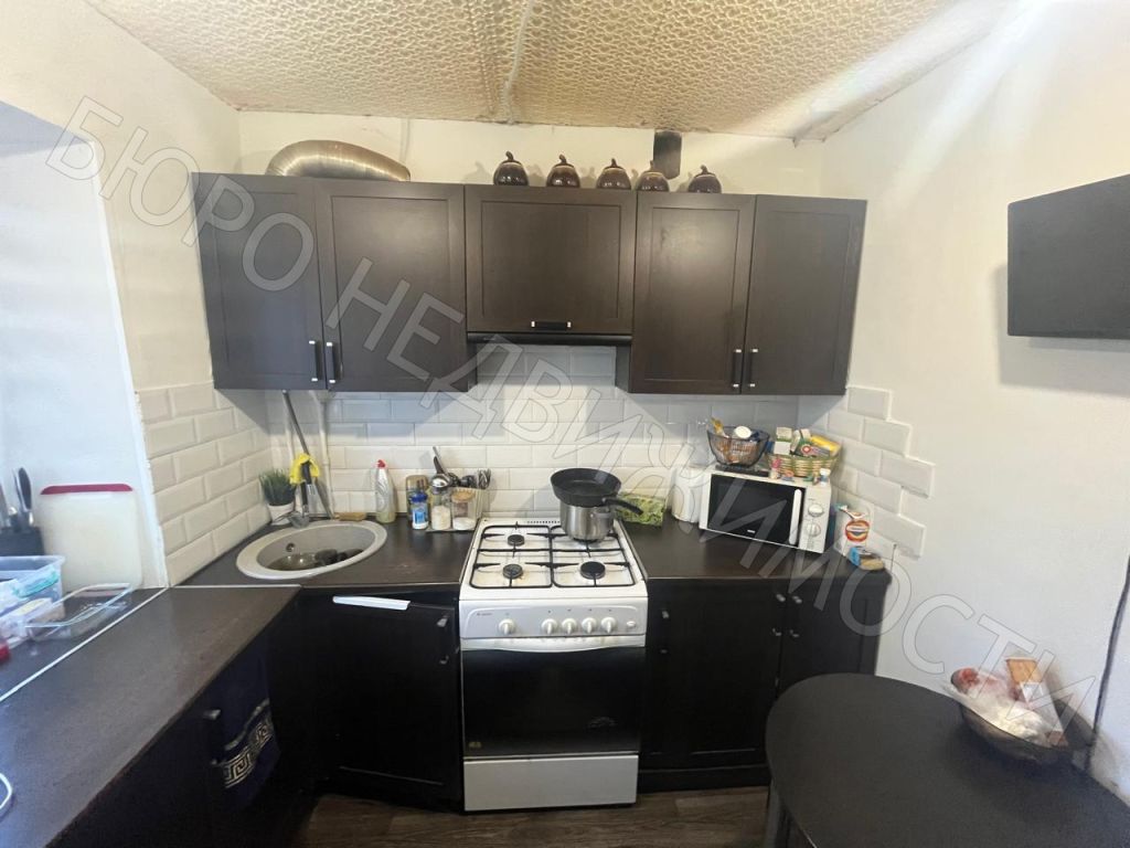 Продажа 3-комнатной квартиры, Балашов, Титова ул,  14