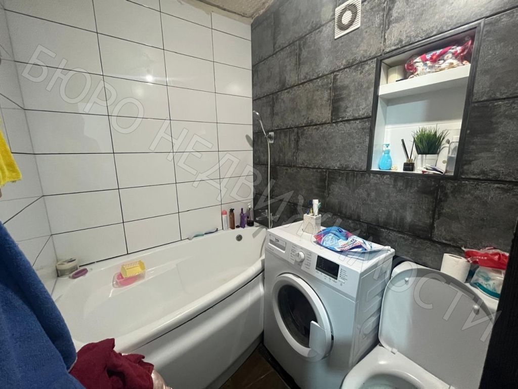 Продажа 3-комнатной квартиры, Балашов, Титова ул,  14