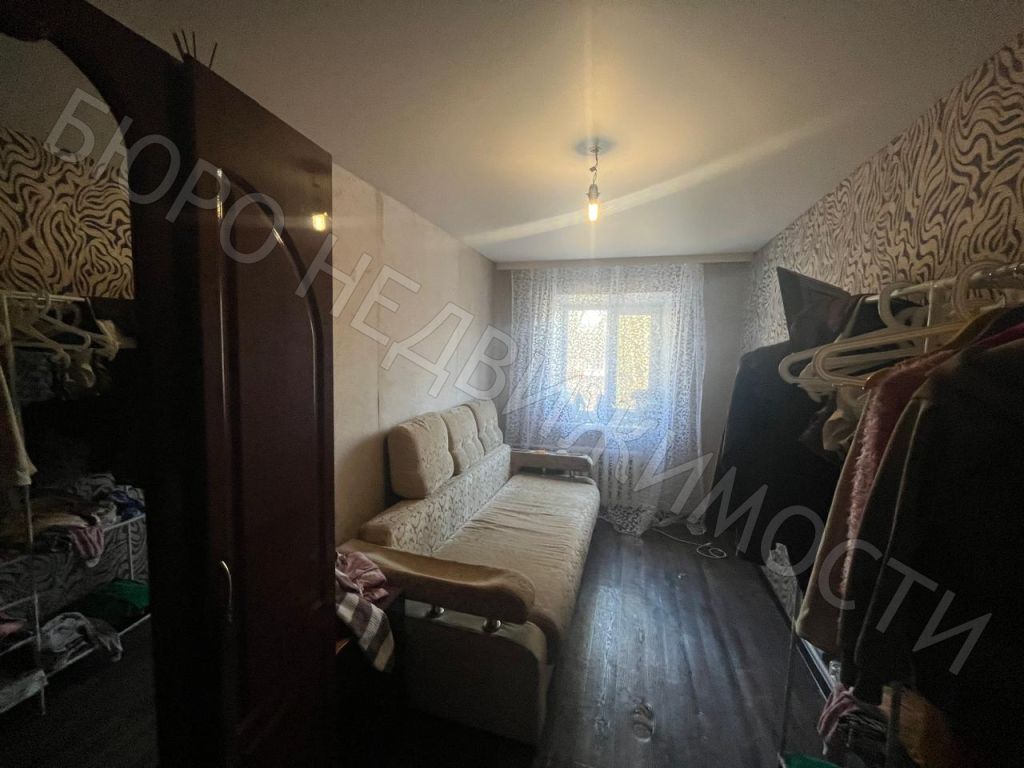 Продажа 3-комнатной квартиры, Балашов, Титова ул,  14