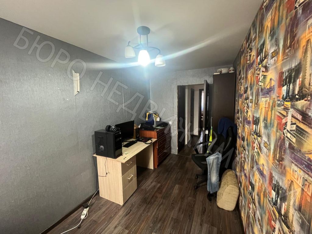 Продажа 3-комнатной квартиры, Балашов, Титова ул,  14