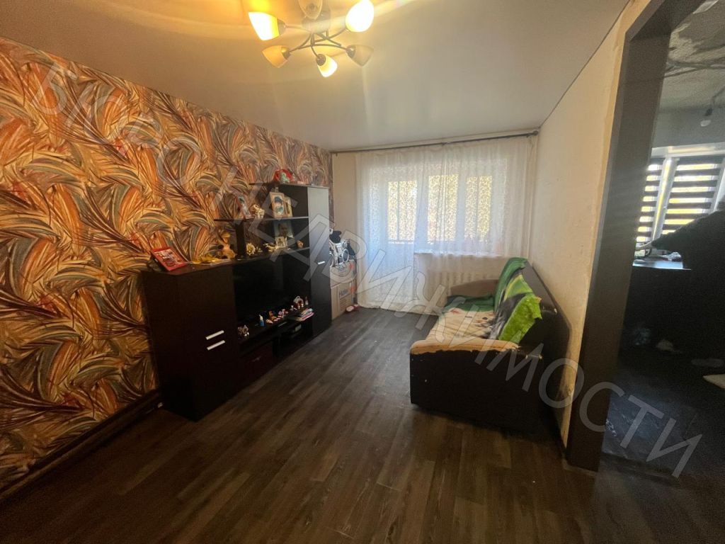Продажа 3-комнатной квартиры, Балашов, Титова ул,  14