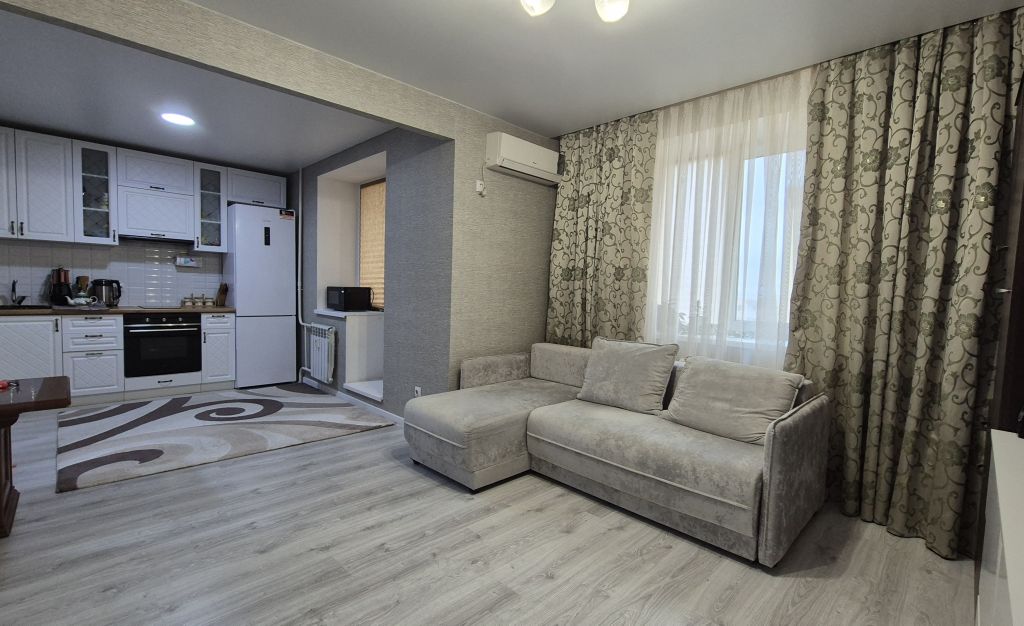 Продажа 1-комнатной квартиры, Саратов, Огородная ул,  155