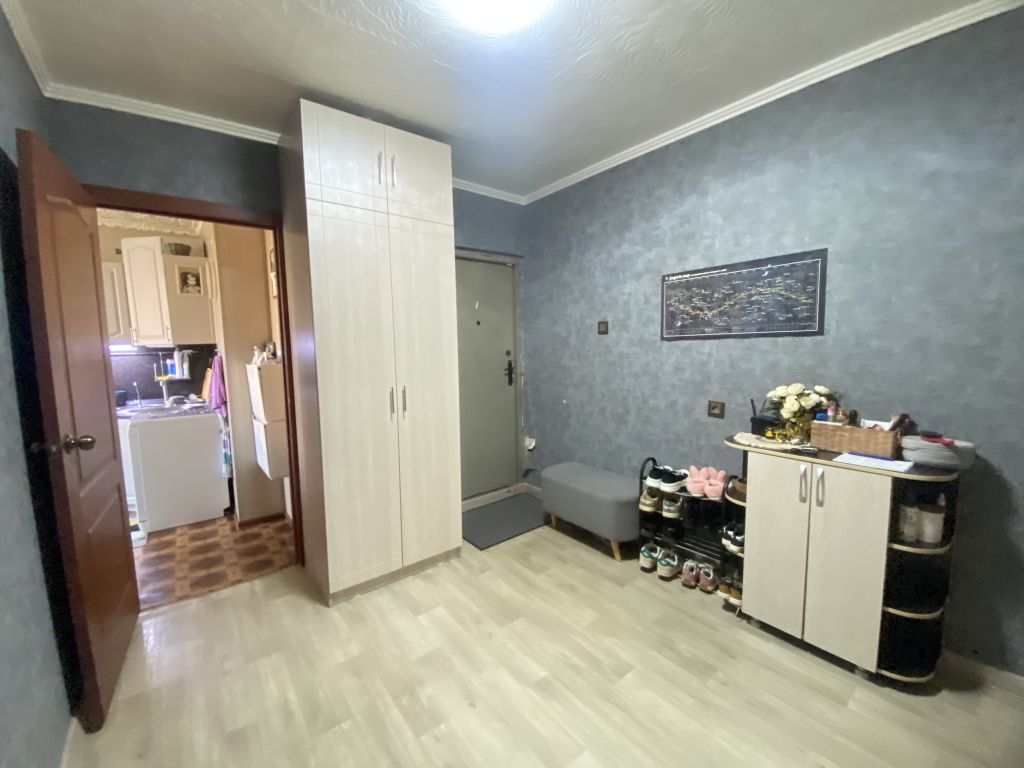 Продажа 3-комнатной квартиры, Кострома, Давыдовский-3 мкр,  5