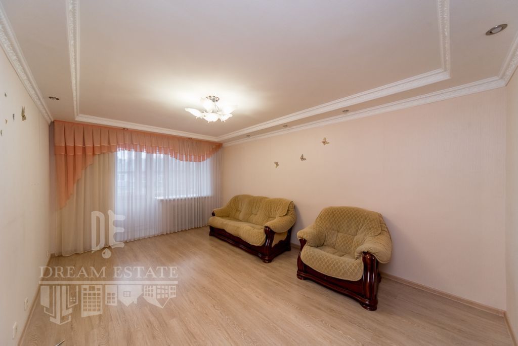 Продажа 3-комнатной квартиры, Ярославль, Алмазная ул,  5к2