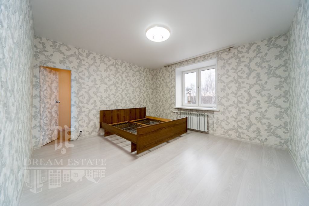 Продажа 3-комнатной квартиры, Ярославль, Алмазная ул,  5к2