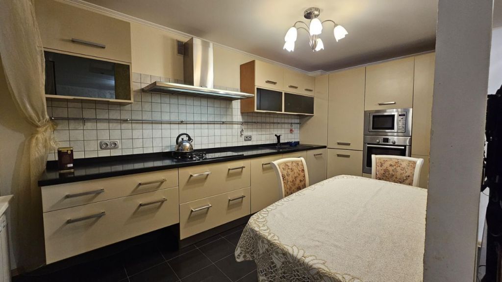 Продажа 3-комнатной квартиры, Саратов, Вольская ул,  127/133