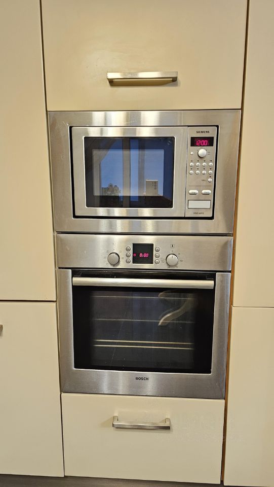 Продажа 3-комнатной квартиры, Саратов, Вольская ул,  127/133