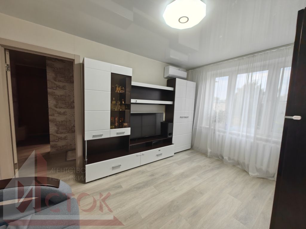 Продажа 2-комнатной квартиры, Дедовск, Красный Октябрь ул,  5