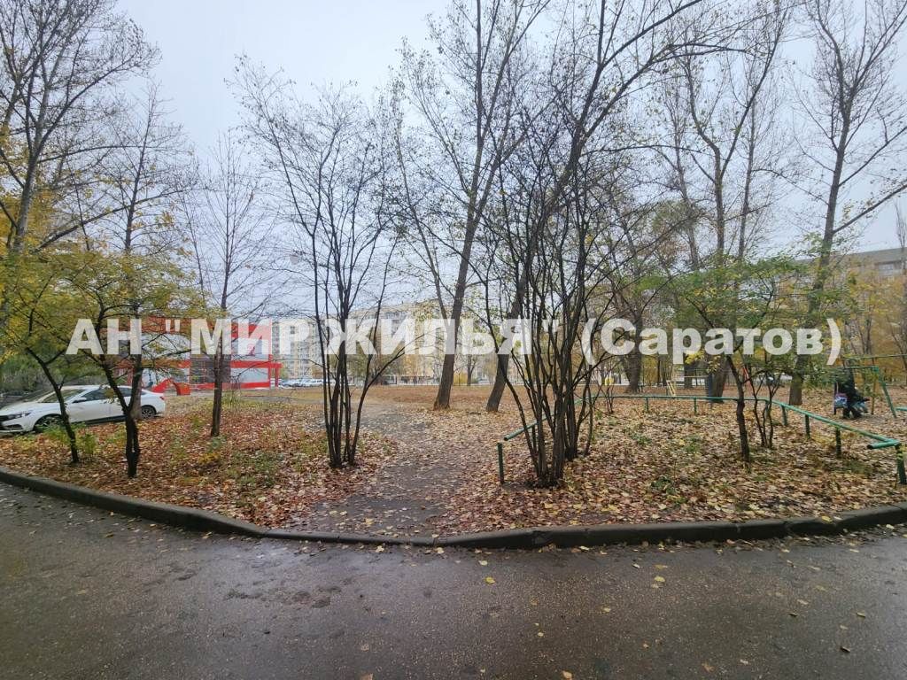 Продажа 4-комнатной квартиры, Саратов, Тархова ул,  24