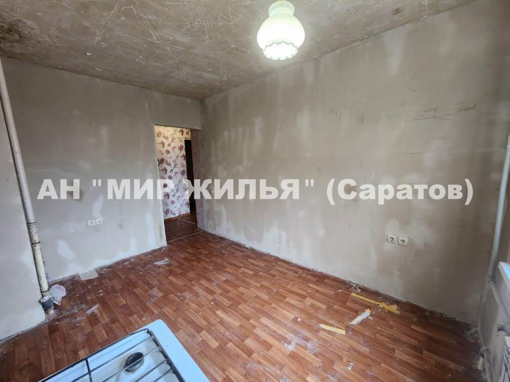 Продажа 4-комнатной квартиры, Саратов, Тархова ул,  24