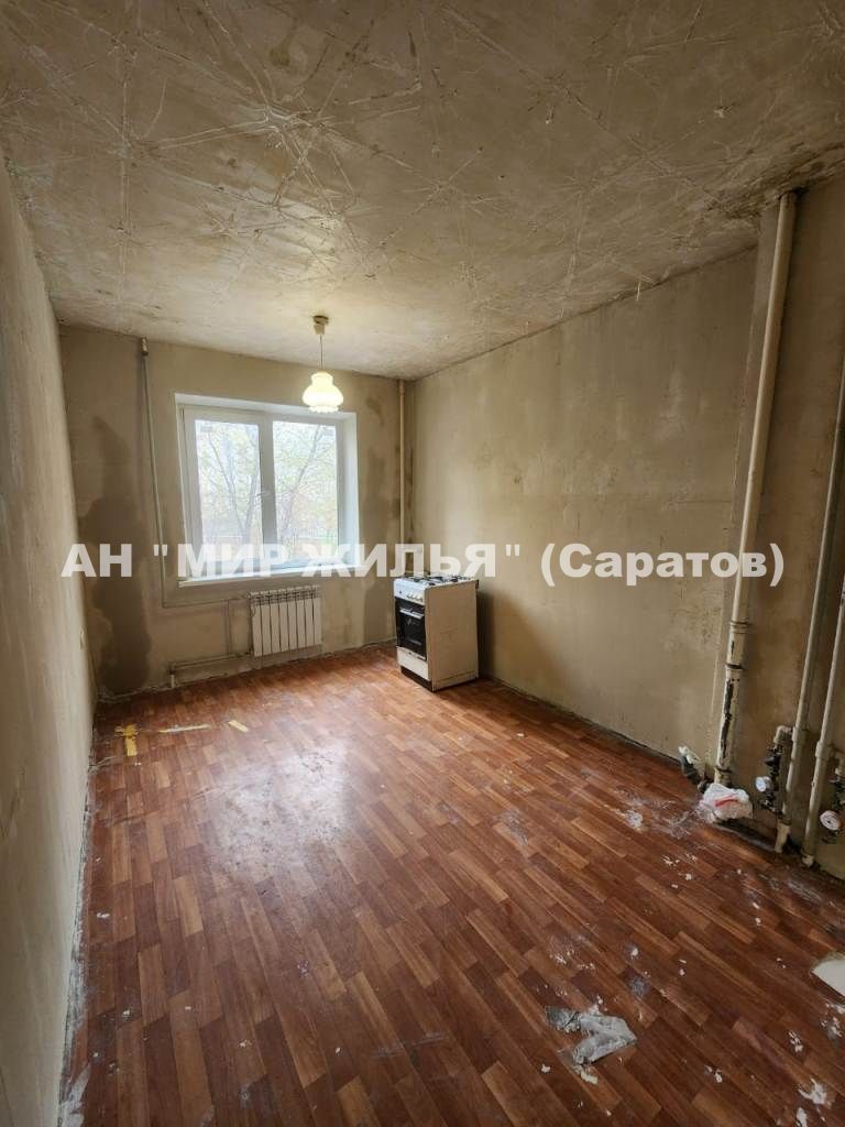 Продажа 4-комнатной квартиры, Саратов, Тархова ул,  24