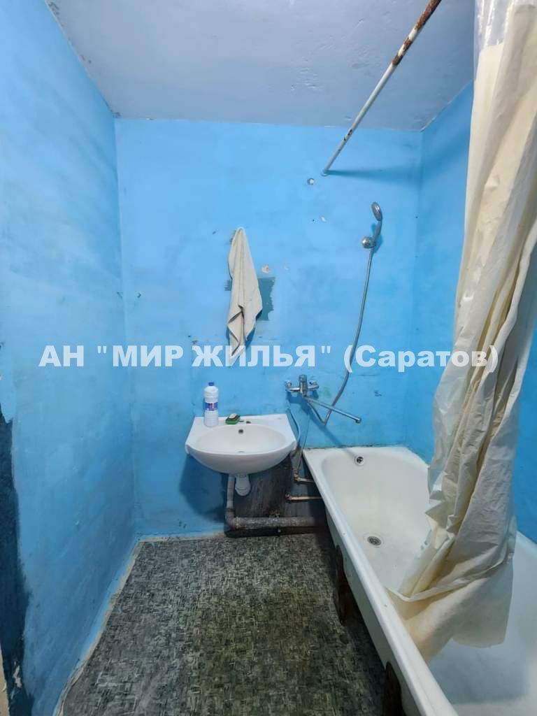 Продажа 4-комнатной квартиры, Саратов, Тархова ул,  24
