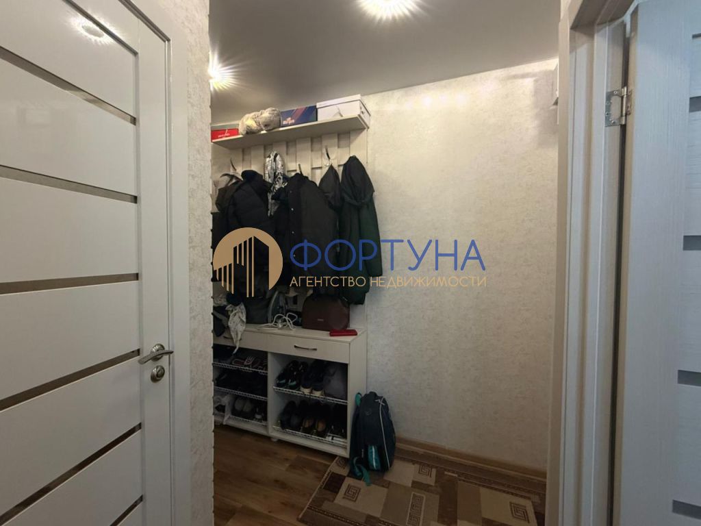 Продажа 2-комнатной квартиры, Белгород, Маяковского ул,  18