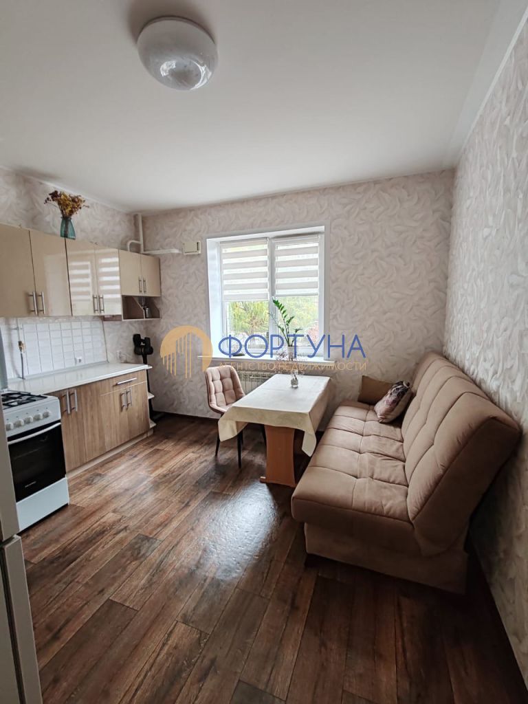 Продажа 1-комнатной квартиры, Белгород, Газовиков ул,  9