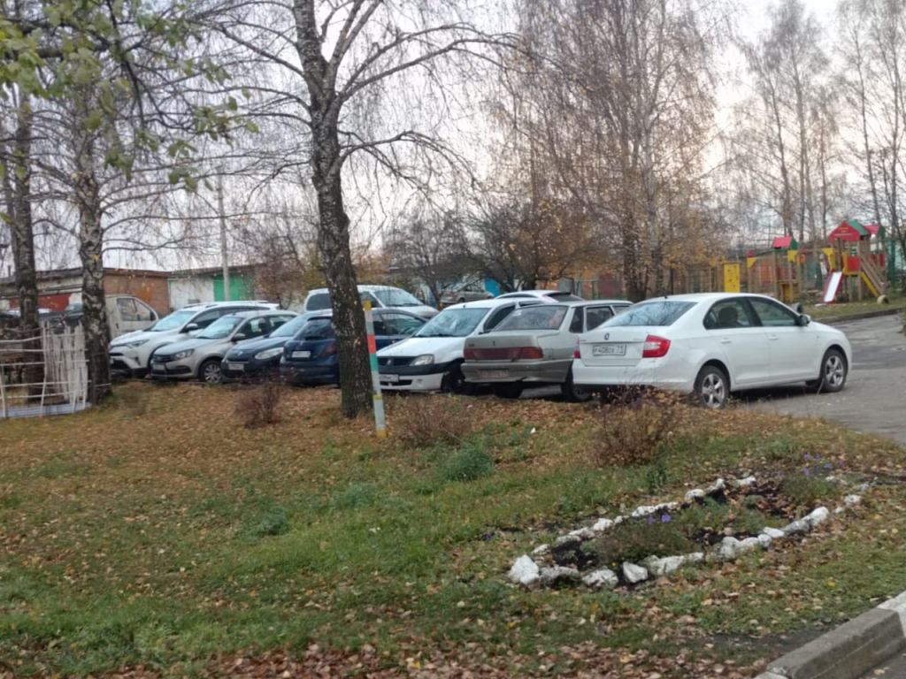 Продажа 3-комнатной квартиры, Дубовка, полевая,  14