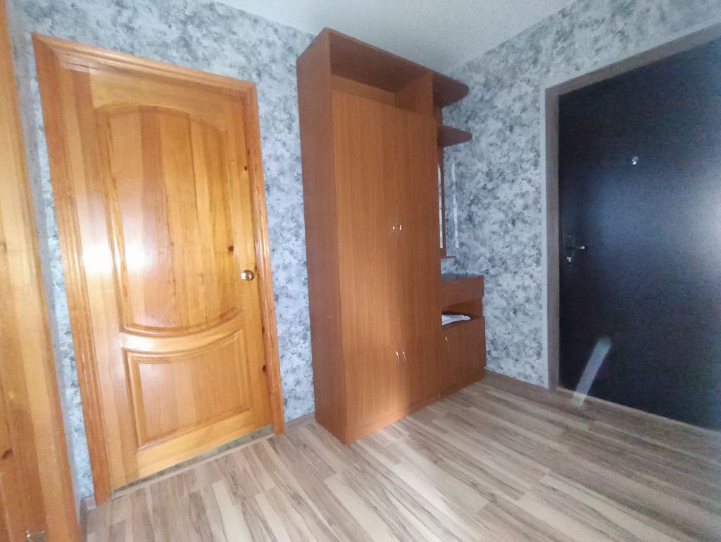 Продажа 3-комнатной квартиры, Дубовка, полевая,  14
