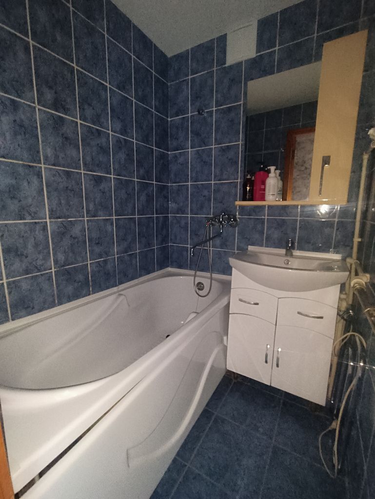 Продажа 3-комнатной квартиры, Дубовка, полевая,  14