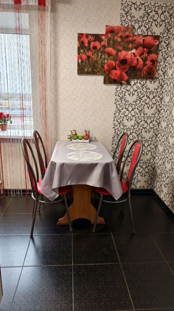 Продажа 2-комнатной квартиры, Нижний Новгород, Ильича пр-кт,  56к2