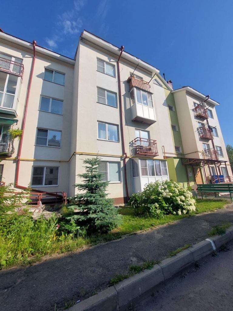 Продажа 2-комнатной квартиры, Засечное, Семейная ул,  10