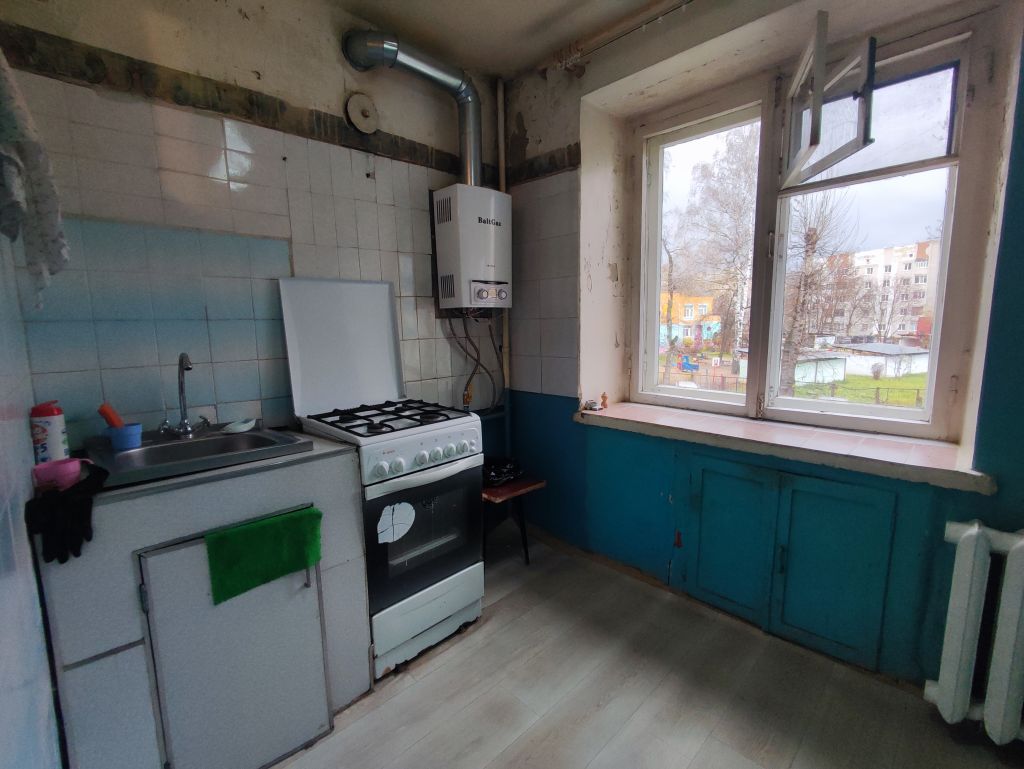 Продажа 3-комнатной квартиры, Иваново, Светлая ул,  8