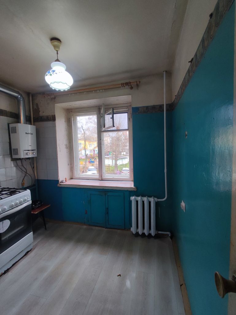 Продажа 3-комнатной квартиры, Иваново, Светлая ул,  8