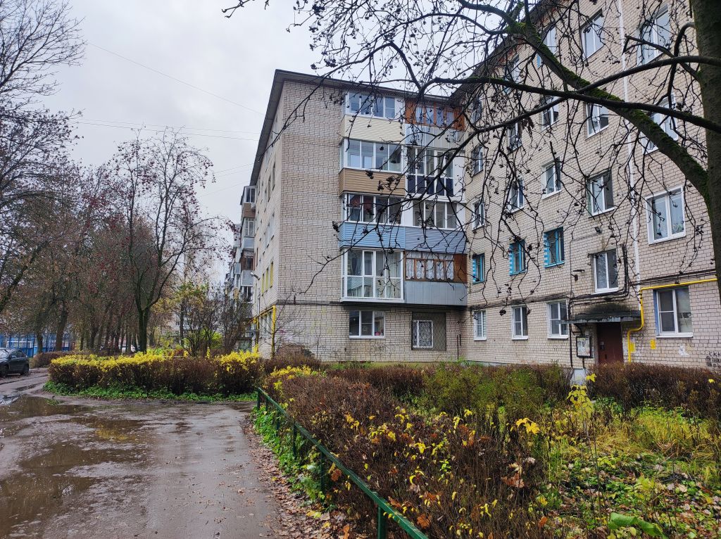 Продажа 3-комнатной квартиры, Иваново, Светлая ул,  8