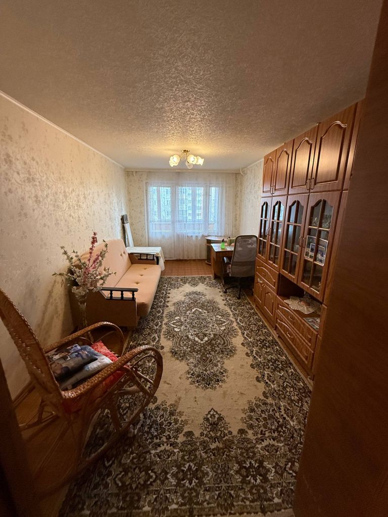 Продажа 3-комнатной квартиры, Нижний Новгород, Политбойцов ул,  8