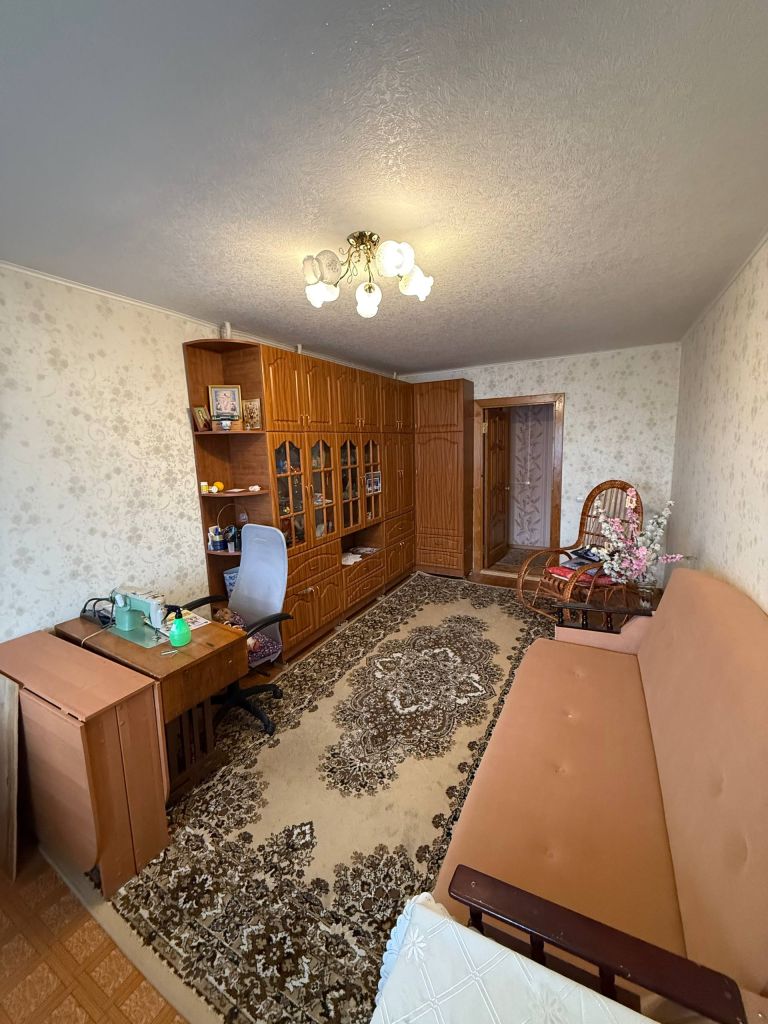 Продажа 3-комнатной квартиры, Нижний Новгород, Политбойцов ул,  8