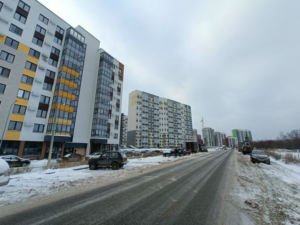 Продажа 1-комнатной квартиры, Казань, Генерала Махмута Гареева ул,  5Б