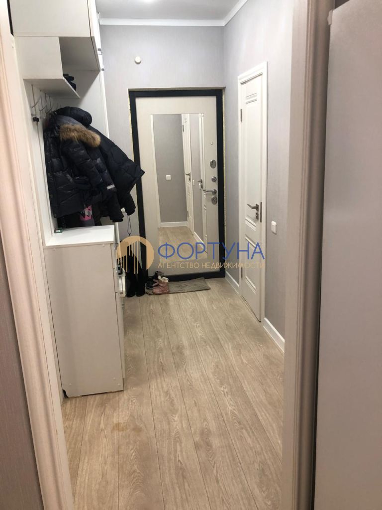 Продажа 1-комнатной квартиры, Белгород, Гостенская ул,  16