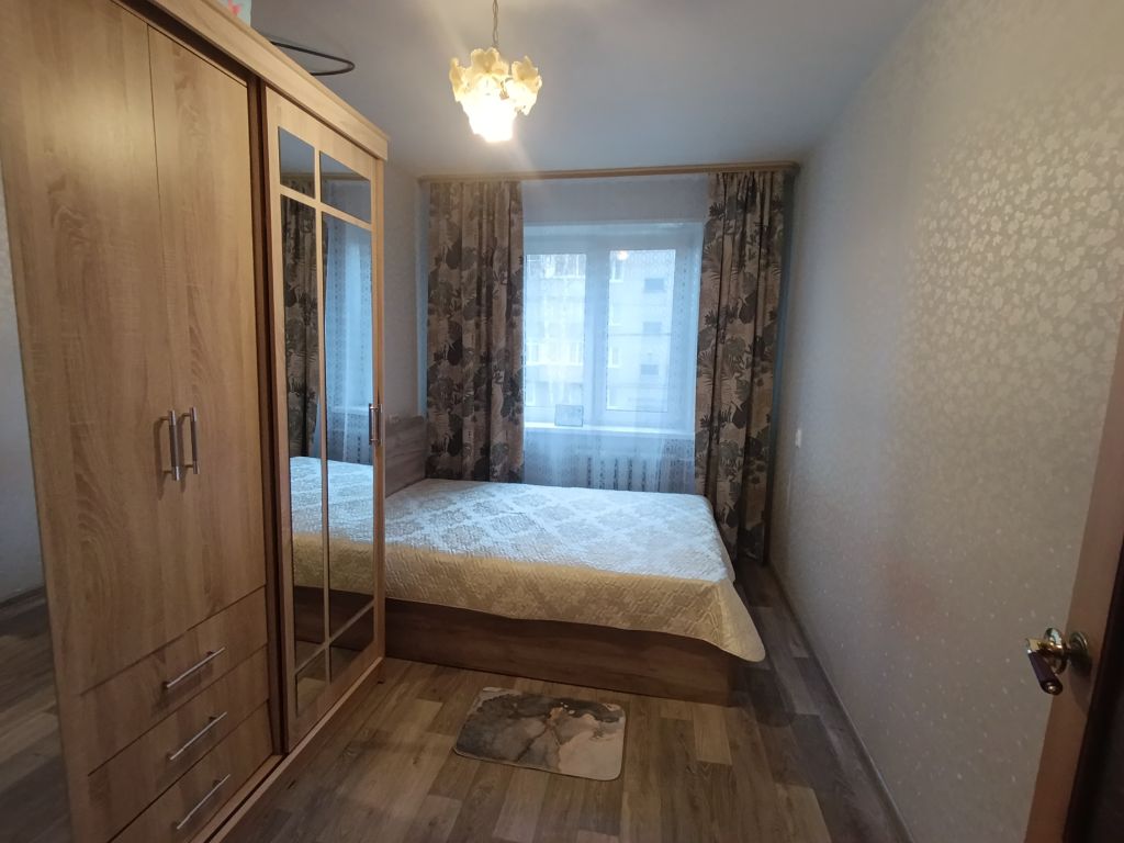 Продажа 2-комнатной квартиры, Нижний Новгород, Героев Космоса ул,  38