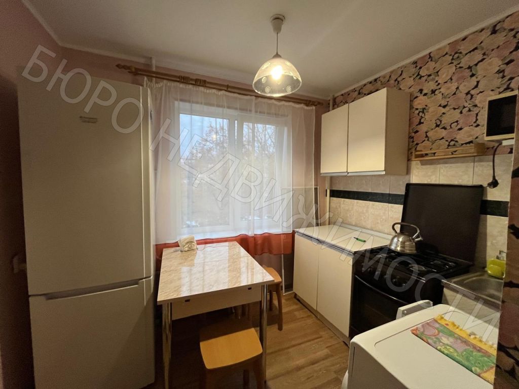 Продажа 2-комнатной квартиры, Балашов, Балашов-3 п,  22