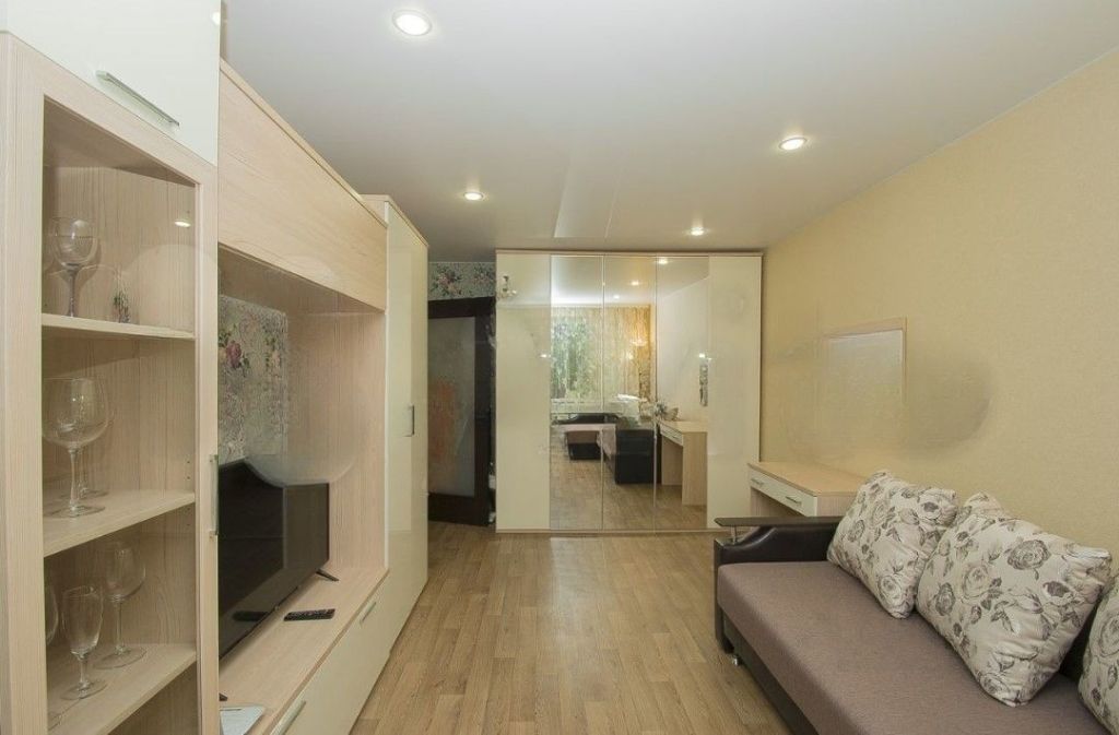 Продажа 1-комнатной квартиры, Саратов, Масленников 3-й проезд,  4/12