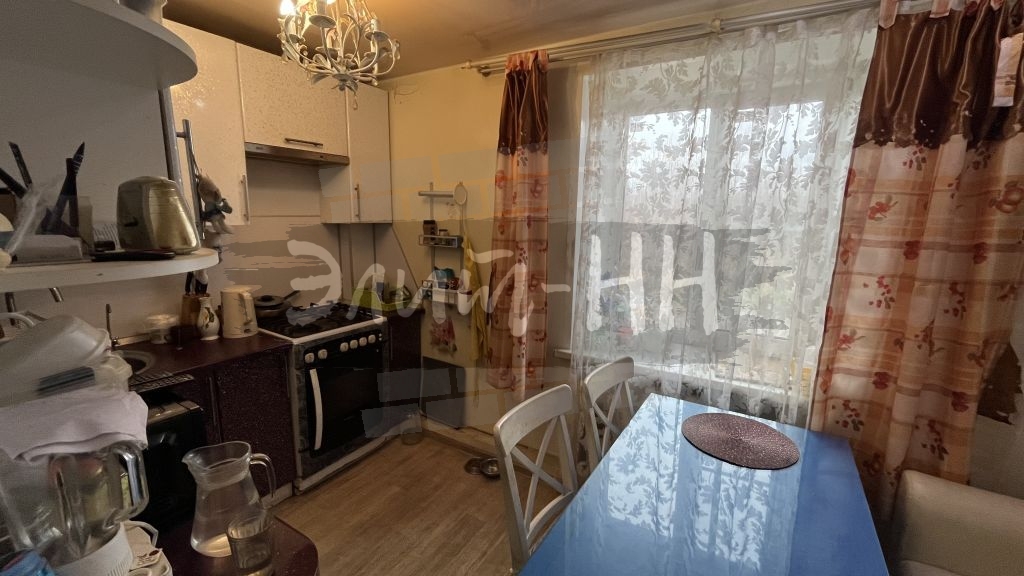 Продажа 3-комнатной квартиры, Балахна, Мазурова ул,  1А