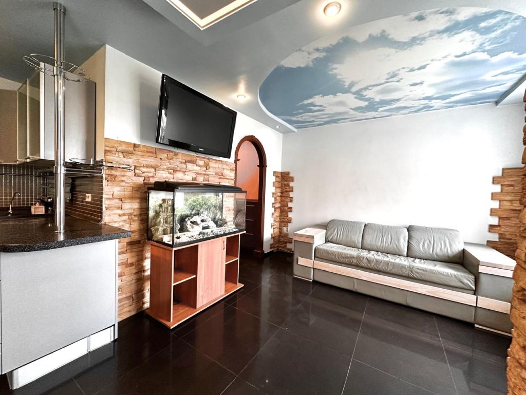 Продажа 3-комнатной квартиры, Владимир, Василисина ул,  8б