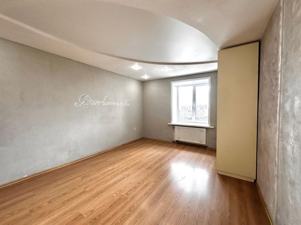 Продажа 3-комнатной квартиры, Владимир, Василисина ул,  8б