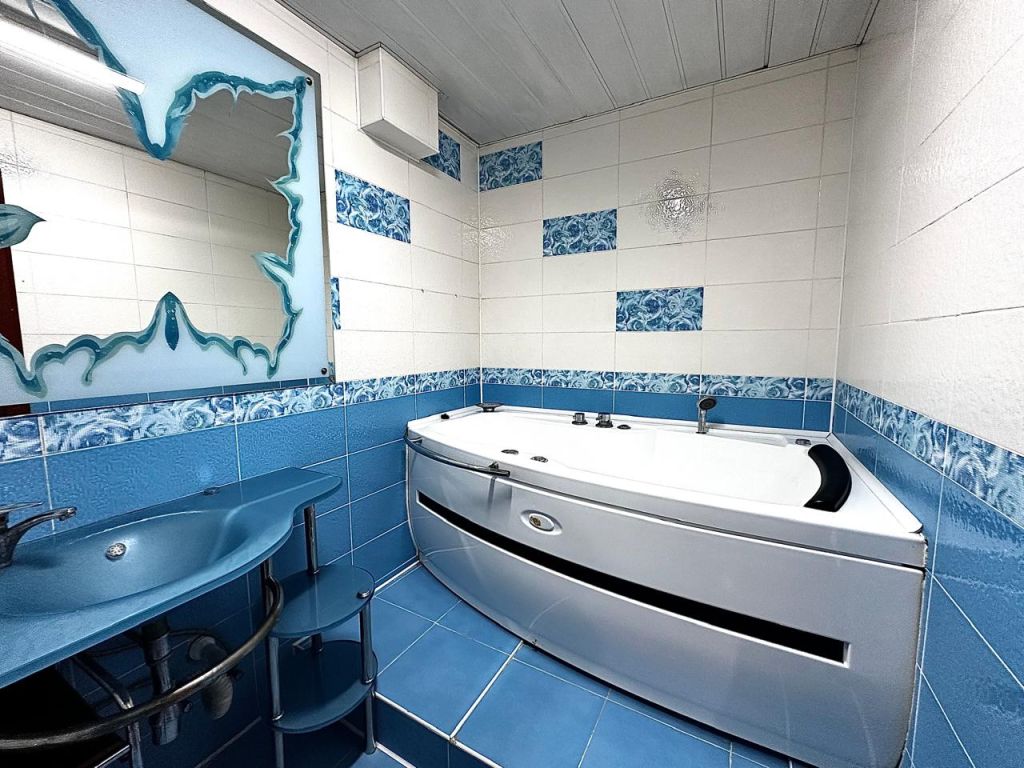 Продажа 3-комнатной квартиры, Владимир, Василисина ул,  8б