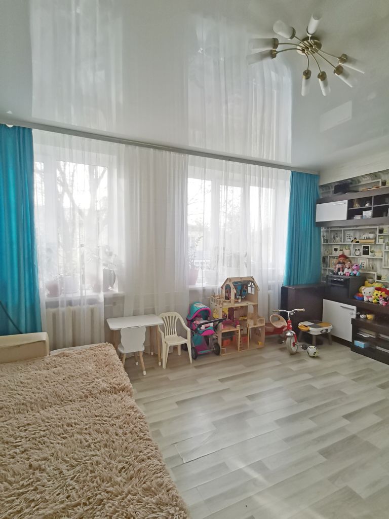 Продажа 2-комнатной квартиры, Нижний Новгород, Ильича пр-кт,  27