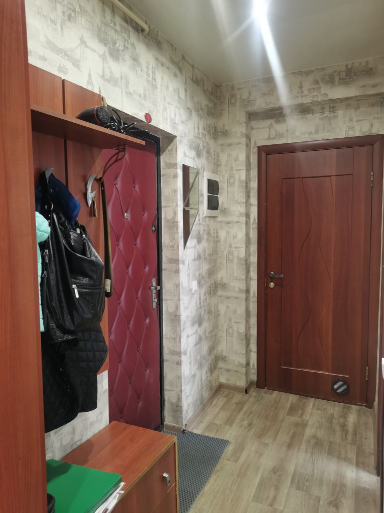 Продажа 2-комнатной квартиры, Нижний Новгород, Ильича пр-кт,  27