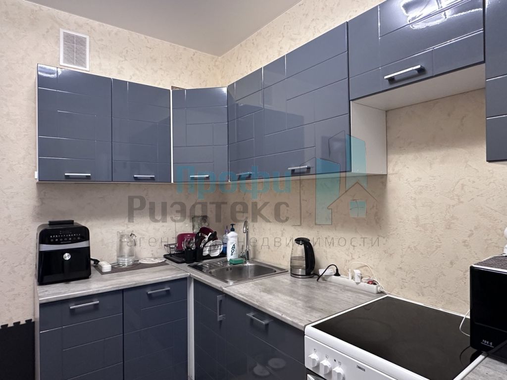 Продажа 1-комнатной квартиры, Нижний Новгород, Южный бульвар,  17