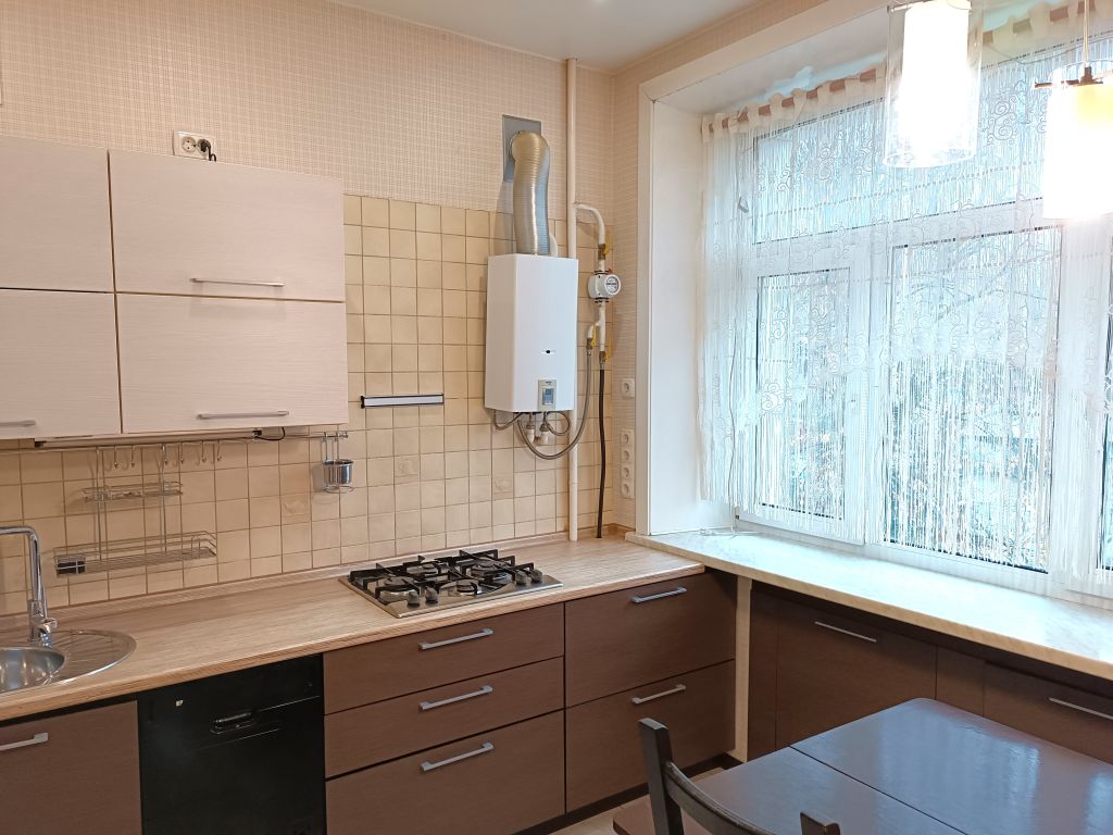 Аренда 3-комнатной квартиры, Ярославль, Красноперекопская ул,  3