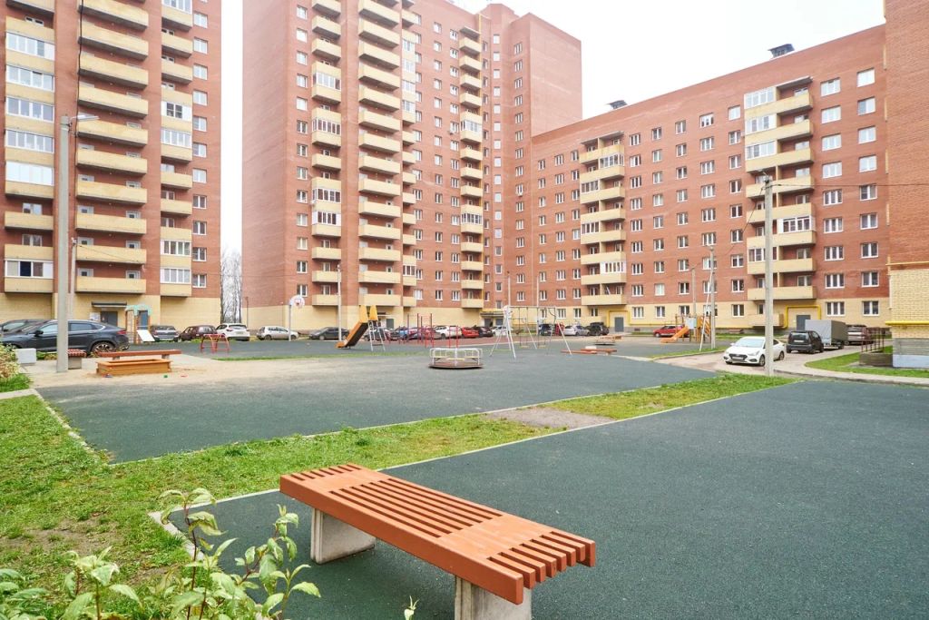 Продажа 3-комнатной квартиры, Ярославль, Ленинградский пр-кт,  98/2