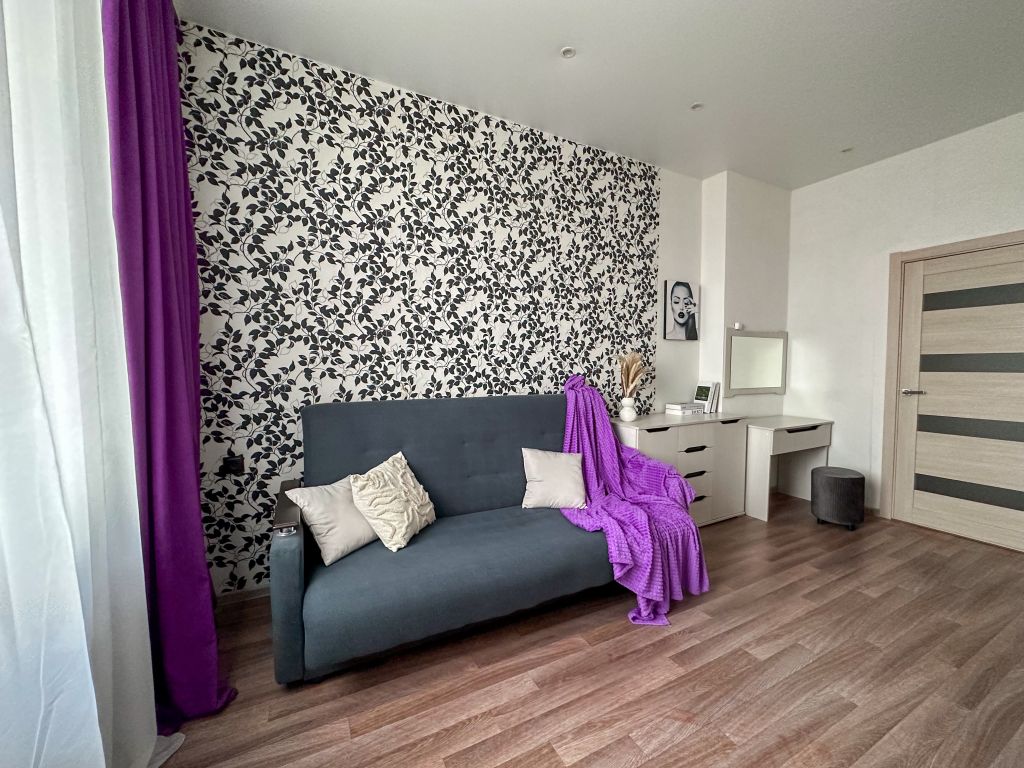 Продажа 3-комнатной квартиры, Нижний Новгород, Октября пр-кт,  16