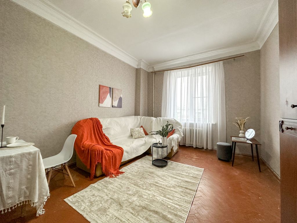 Продажа 3-комнатной квартиры, Нижний Новгород, Октября пр-кт,  16