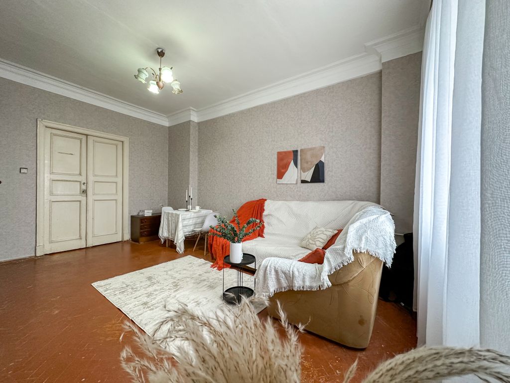 Продажа 3-комнатной квартиры, Нижний Новгород, Октября пр-кт,  16