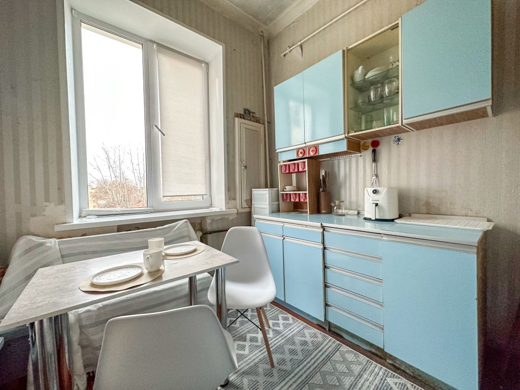 Продажа 3-комнатной квартиры, Нижний Новгород, Октября пр-кт,  16